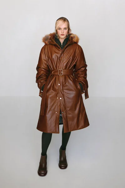 Look 25